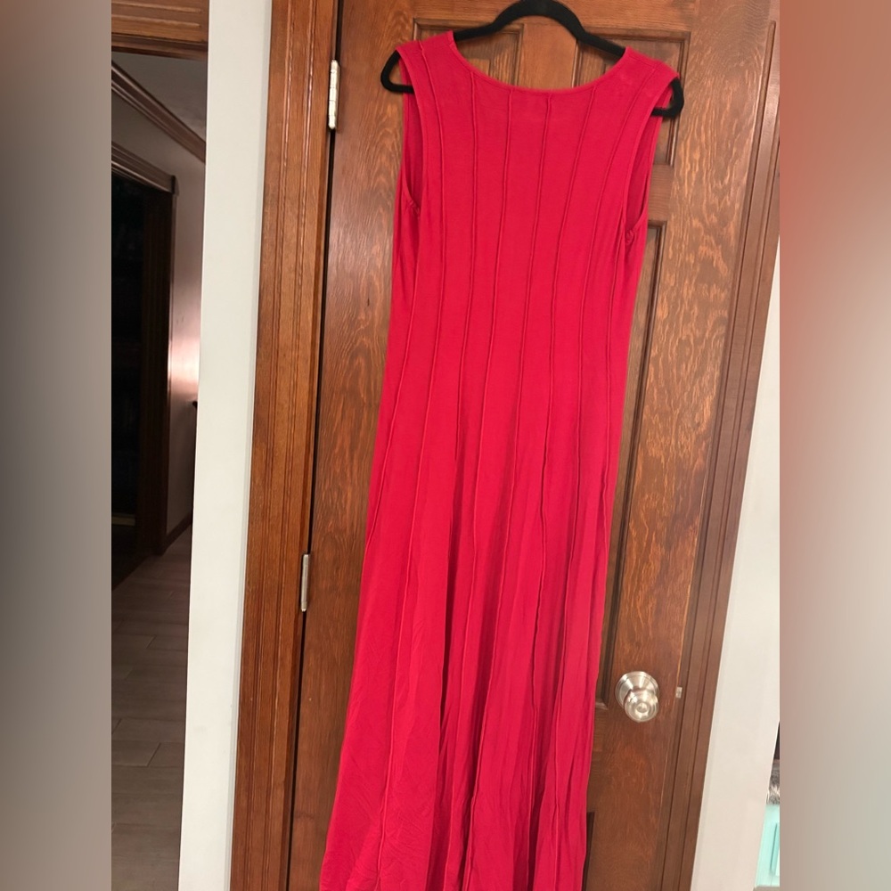 Sami & Jo Vibrant Red Maxi Dress - Picture 8 of 8